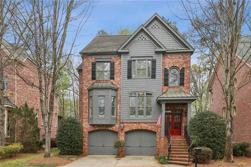 3 bedroom, 3 bathroom, 3,010 sq ft single family residence sold at 1017 Madeline Lane, Atlanta, GA 30350