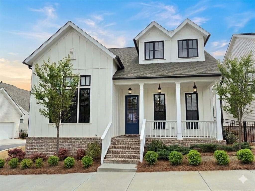3 bedroom, 3 bathroom, 2,005 sq ft single family residence sold at 972 Harvest Park Lane, Suwanee, GA 30024