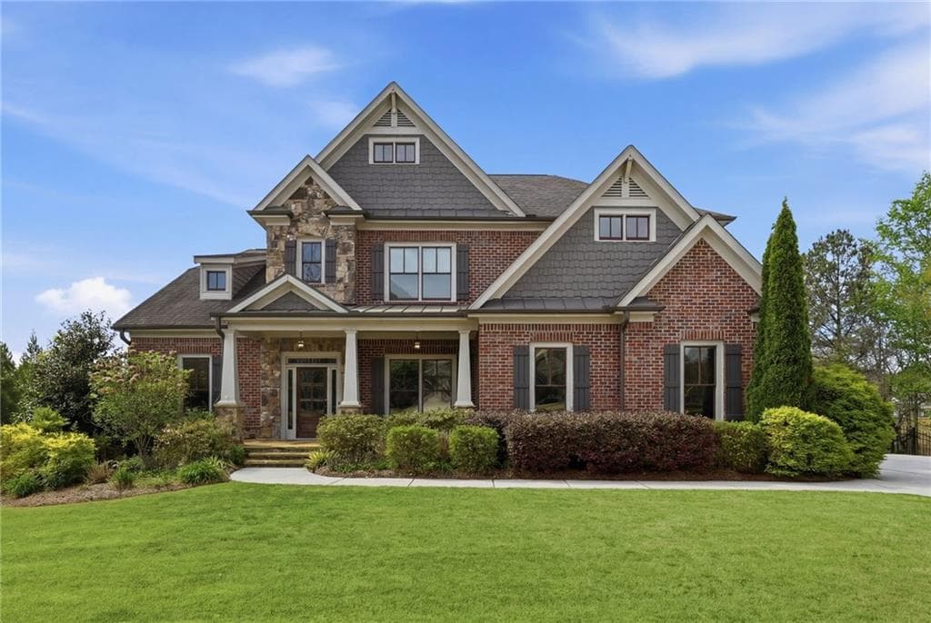 6 bedroom, 5 bathroom, 6,278 sq ft single family residence sold at 1972 Stonewater Court, Hoschton, GA 30548