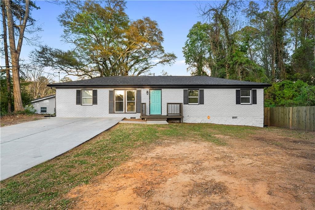 4 bedroom, 2 bathroom, 1,568 sq ft single family residence sold at 2090 Fairburn Road, Atlanta, GA 30331