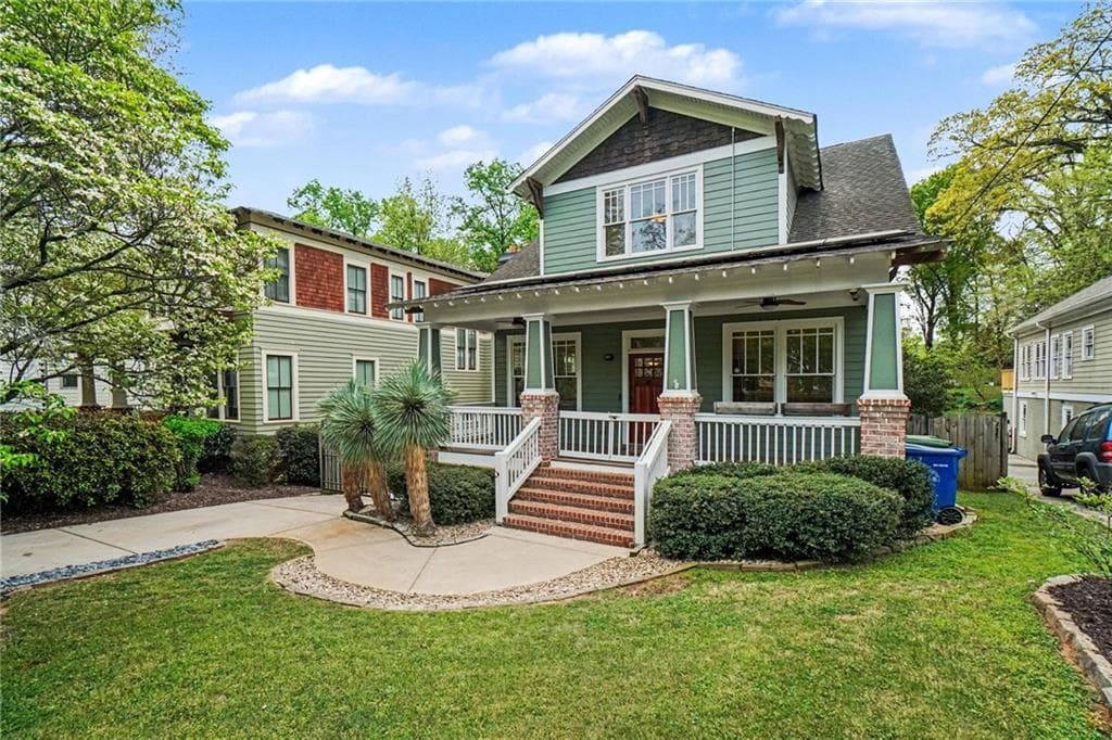 5 bedroom, 4 bathroom, 3,831 sq ft single family residence sold at 2119 Oakview Road, Atlanta, GA 30317