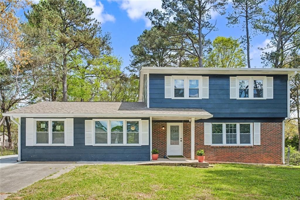 5 bedroom, 3 bathroom, 2,049 sq ft single family residence sold at 10664 Sandpiper Road, Jonesboro, GA 30238