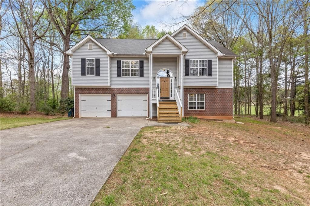 1303 Post Oak Court, Winder, GA 30680 — most recent listing photo