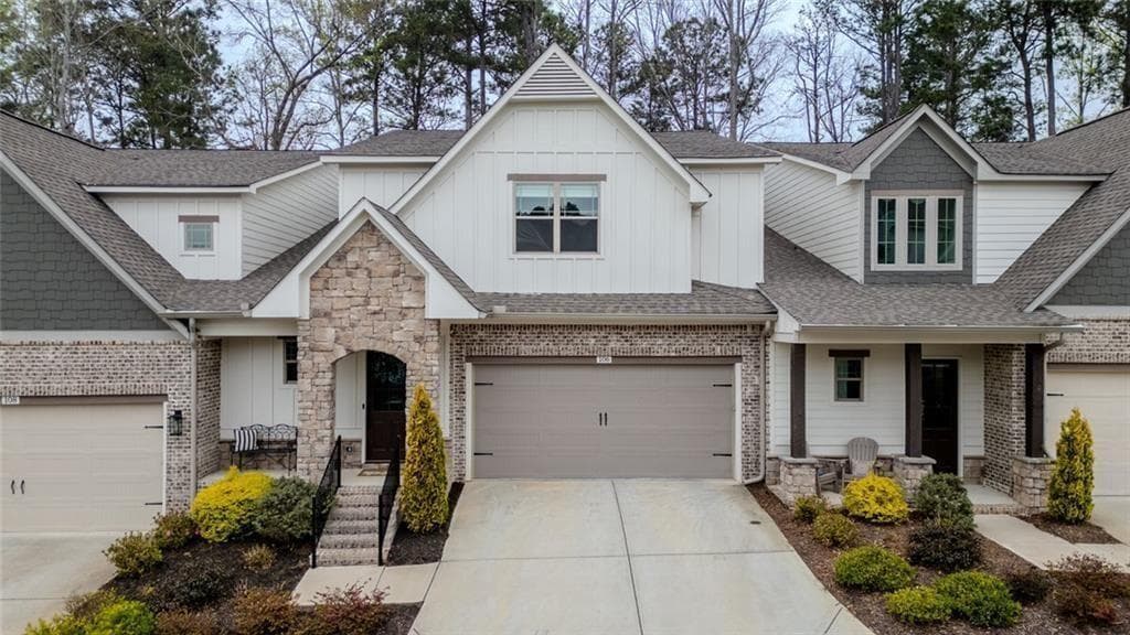 5 bedroom, 6 bathroom, 4,634 sq ft townhouse sold at 106 Heron Pointe Trail, Canton, GA 30114