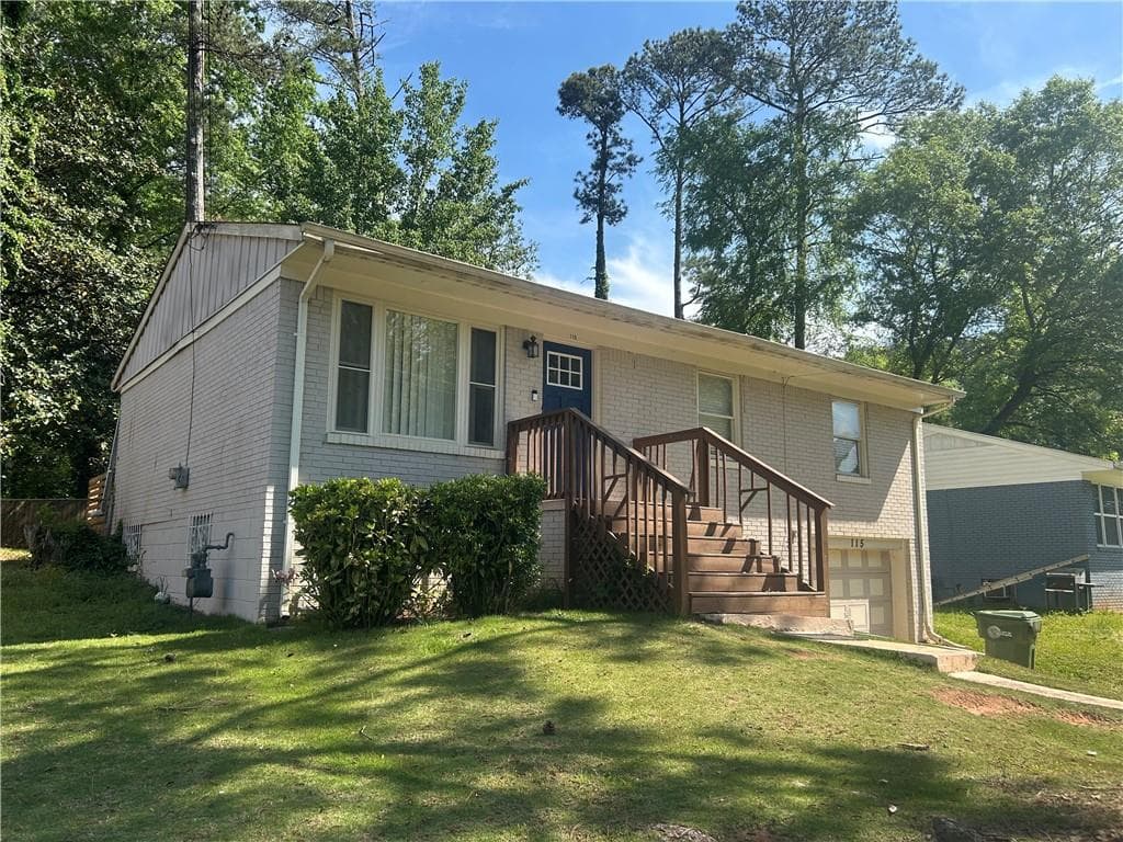 3 bedroom, 1 bathroom, 1,014 sq ft single family residence for sale at 115 Delmoor Drive, Atlanta, GA 30311