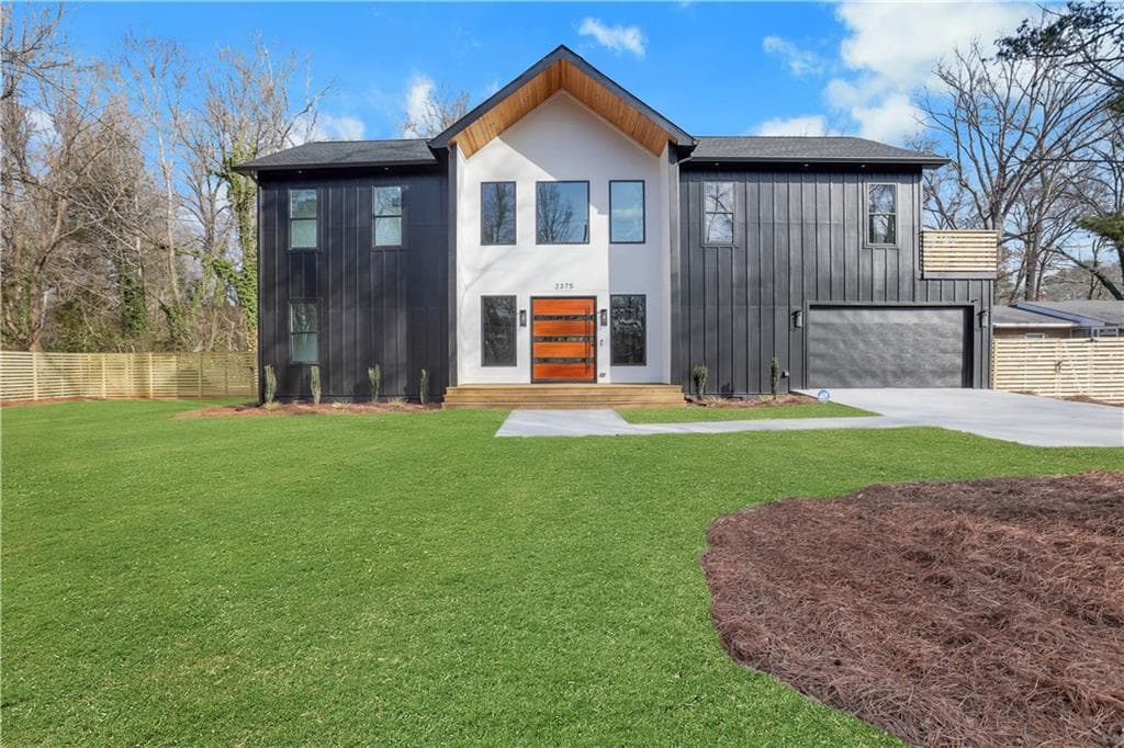 4 bedroom, 6 bathroom, 3,200 sq ft single family residence sold at 2375 Browns Mill Road, Atlanta, GA 30315