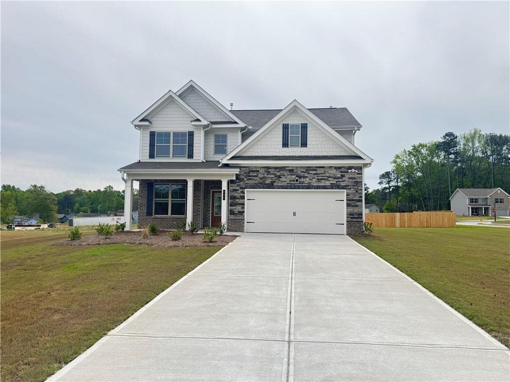 4 bedroom, 3 bathroom, 2,428 sq ft single family residence sold at 520 Paces Drive, Lithia Springs, GA 30122