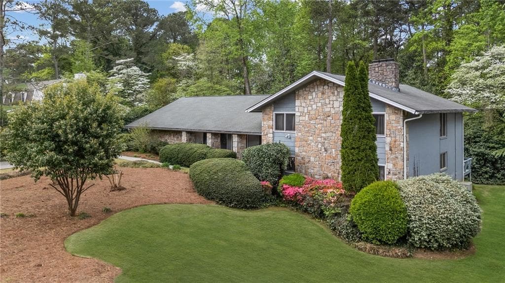5 bedroom, 3 bathroom, 3,315 sq ft single family residence sold at 675 Weatherly Lane, Sandy Springs, GA 30328