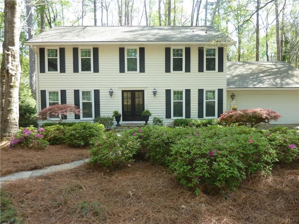 615 Lake Forest Court, Roswell, GA 30076 — most recent listing photo