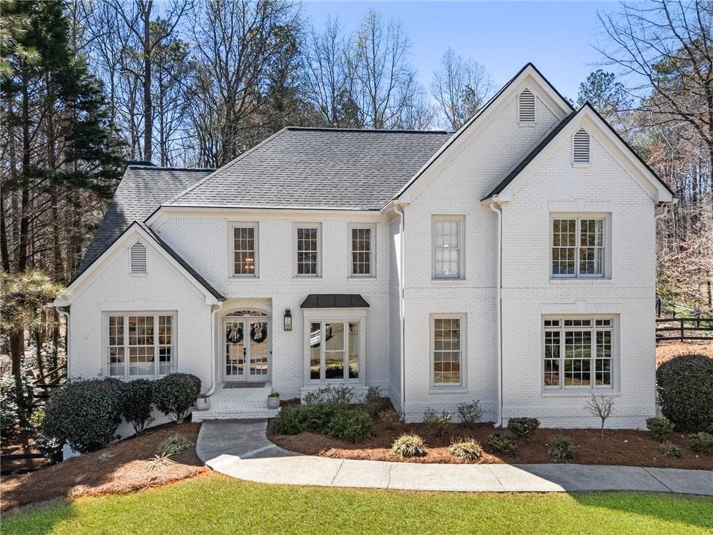 5 bedroom, 5 bathroom, 3,552 sq ft single family residence sold at 250 Plantation Cove, Milton, GA 30004