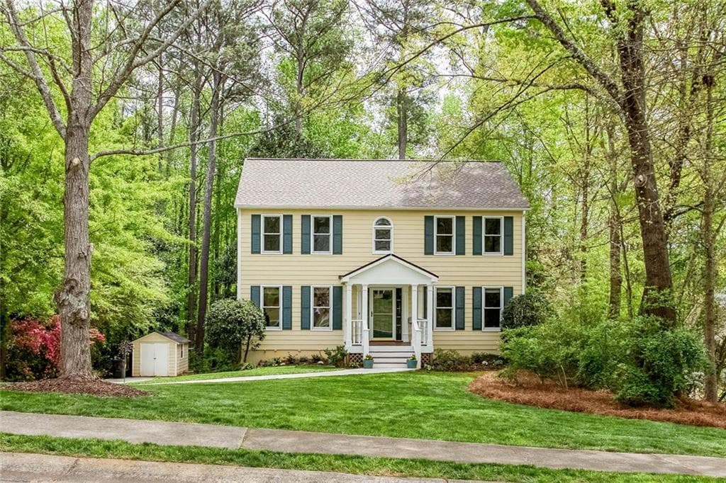 4 bedroom, 3 bathroom, 2,641 sq ft single family residence sold at 3350 Woodleaf Way, Marietta, GA 30062