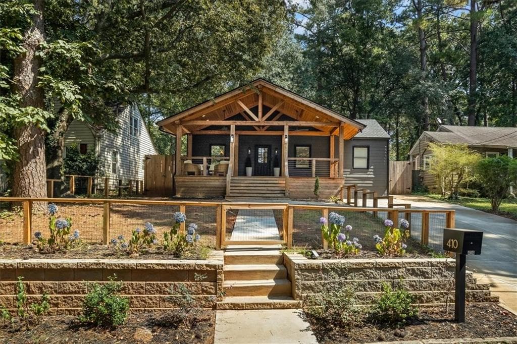 3 bedroom, 3 bathroom, 1,634 sq ft single family residence sold at 410 Wilkinson Drive, Atlanta, GA 30317