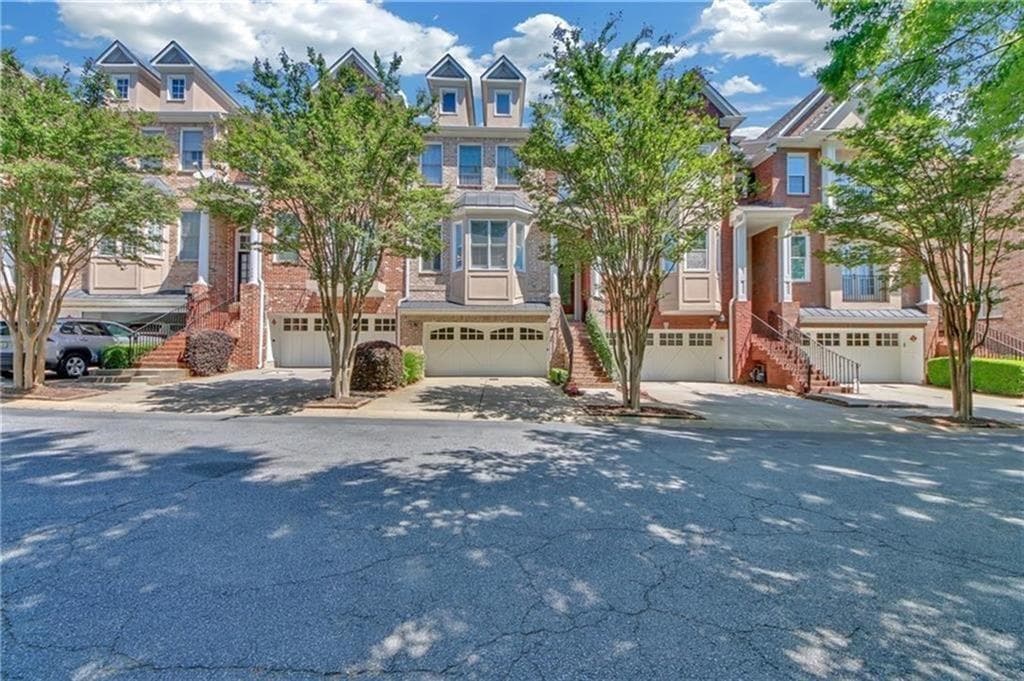 1037 Emory Parc Place, Decatur, GA 30033 — most recent listing photo