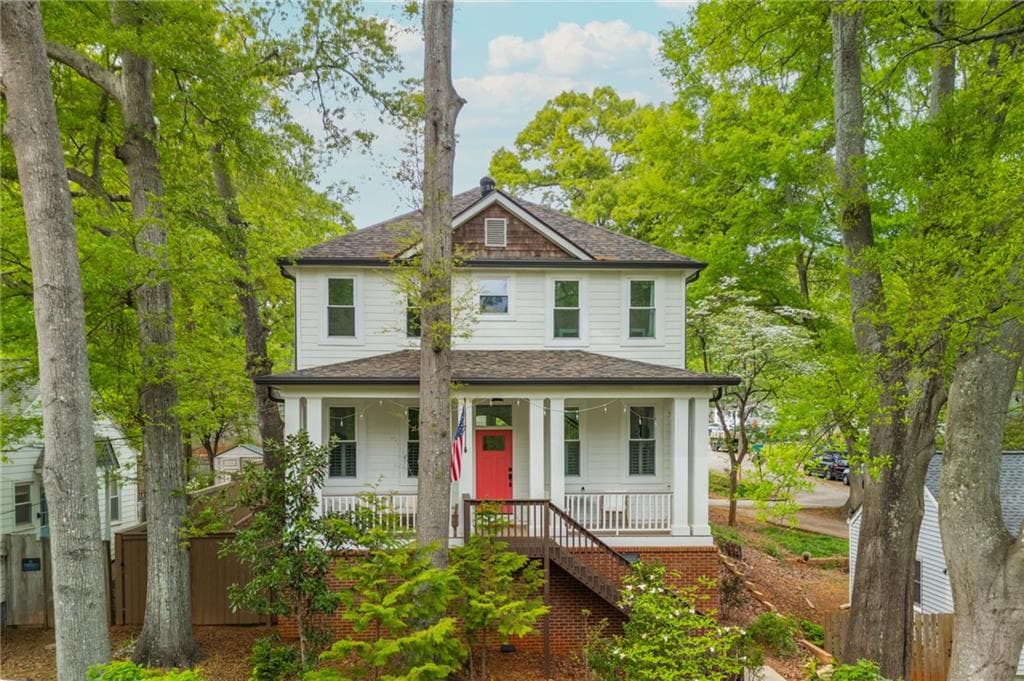 3 bedroom, 3 bathroom, 1,800 sq ft single family residence sold at 2276 1st Ave NE, Atlanta, GA 30317