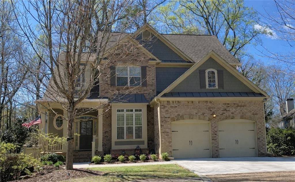 5 bedroom, 4 bathroom, 3,660 sq ft single family residence sold at 2880 Parkview Pass, Smyrna, GA 30080