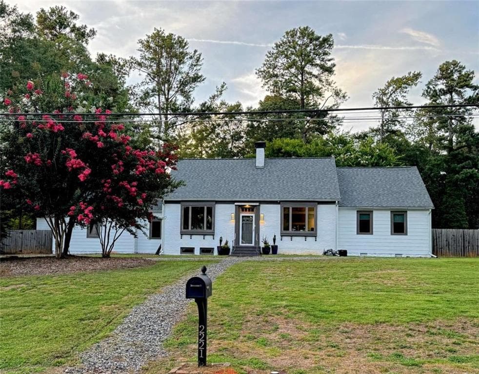 4 bedroom, 4 bathroom, 3,100 sq ft single family residence for sale at 2221 Highview Road, Atlanta, GA 30311