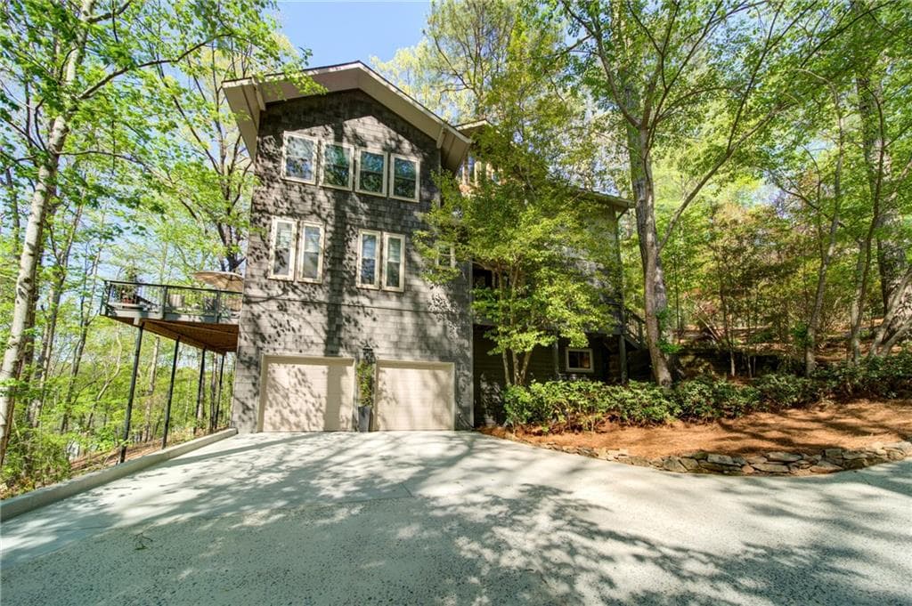 480 Chimney Bluff, Alpharetta, GA 30022 — most recent listing photo