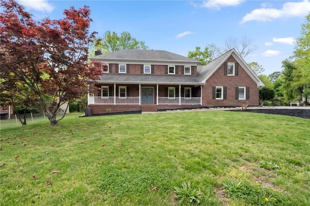 5 bedroom, 3 bathroom, 2,752 sq ft single family residence sold at 4922 Signal Court, Lilburn, GA 30047