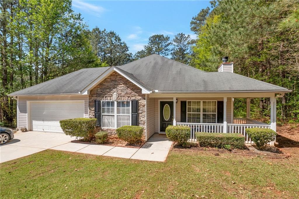 3 bedroom, 2 bathroom, 1,600 sq ft single family residence sold at 60 Shadowbrook Lane, Covington, GA 30016