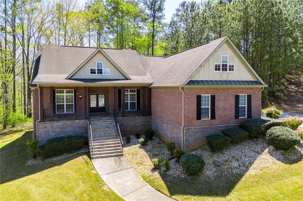 4 bedroom, 4 bathroom, 2,660 sq ft single family residence sold at 9731 Fallview Court, Villa Rica, GA 30180