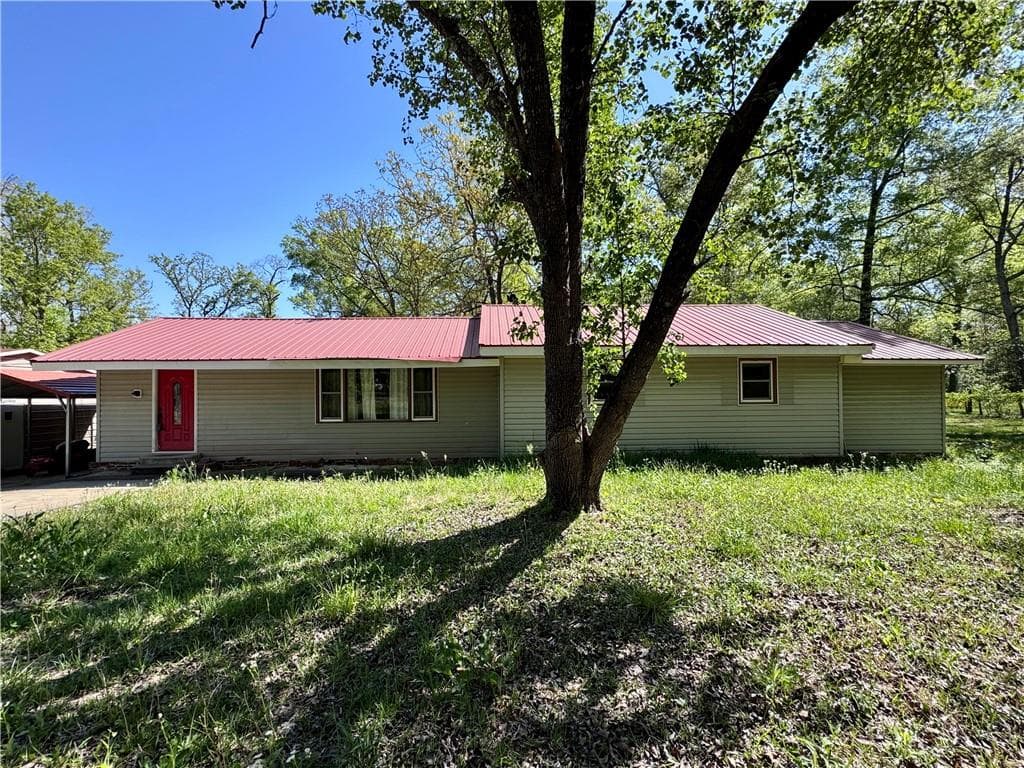 3 bedroom, 2 bathroom, 1,400 sq ft single family residence sold at 177 Oreburg Road, Rome, GA 30165