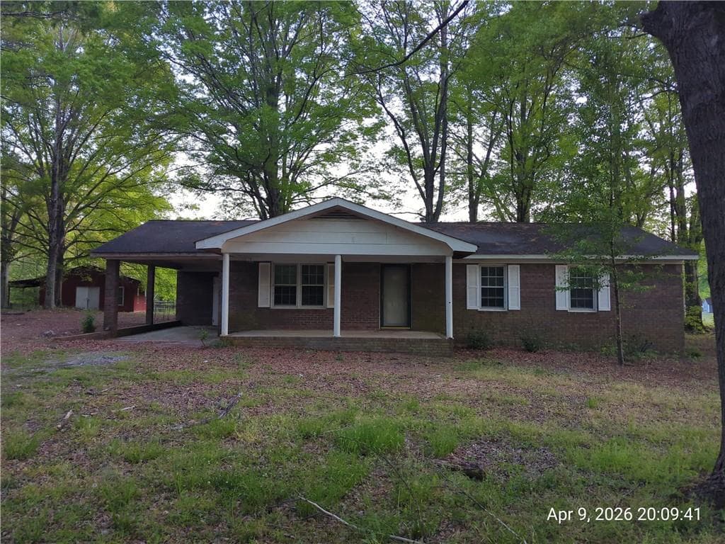 3 bedroom, 2 bathroom, 1,303 sq ft single family residence sold at 4150 Old Rockmart Road, Silver Creek, GA 30173