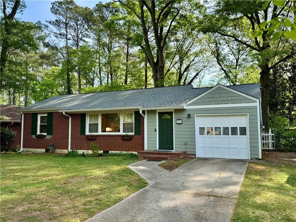 2 bedroom, 2 bathroom, 1,278 sq ft single family residence sold at 2894 S Clark Drive, East Point, GA 30344