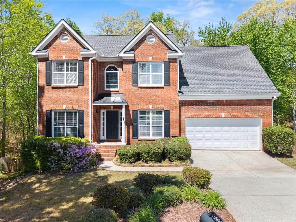 5 bedroom, 3 bathroom, 2,340 sq ft single family residence sold at 3656 Castle View Court, Suwanee, GA 30024