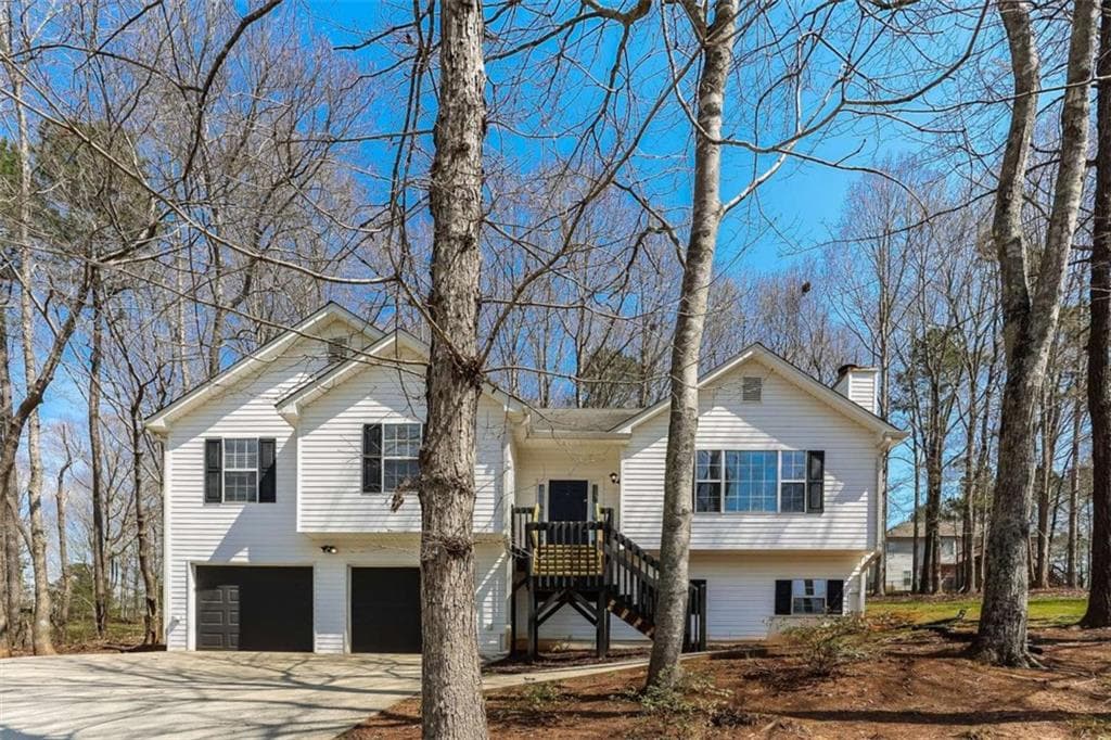 4 bedroom, 4 bathroom, 2,128 sq ft single family residence for sale at 213 Lost Lake Way, Villa Rica, GA 30180