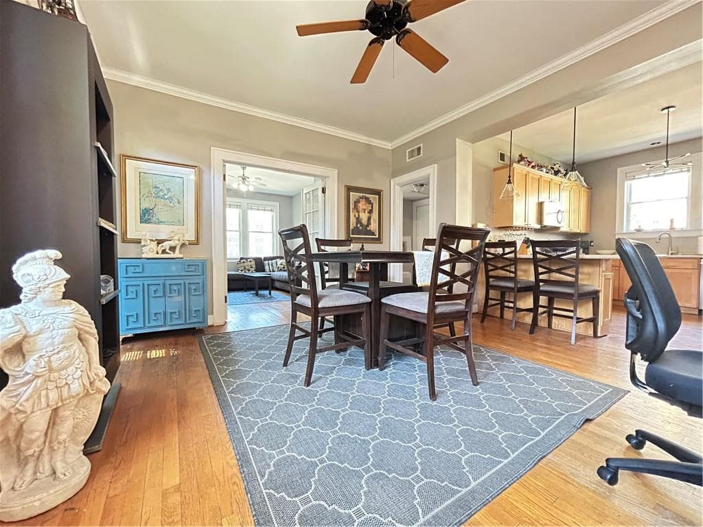 2 bedroom, 1 bathroom, 965 sq ft condominium for sale at 1015 Piedmont Avenue A3, Atlanta, GA 30309