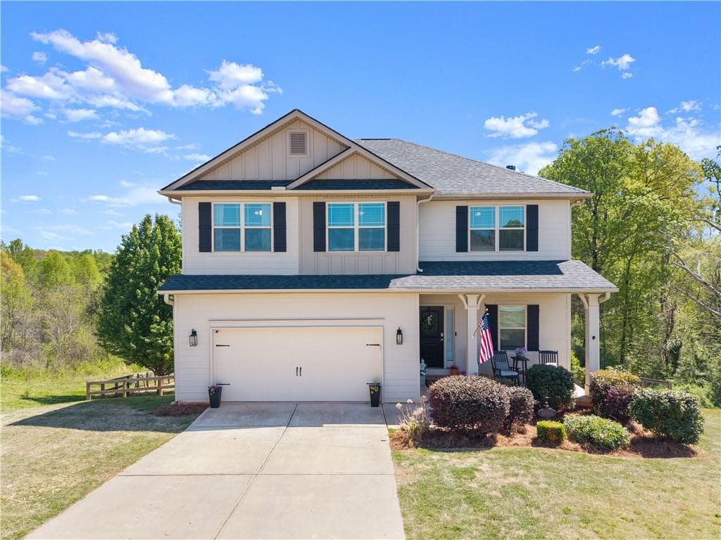 5 bedroom, 4 bathroom, 3,159 sq ft single family residence sold at 6064 Creekside View Lane, Clermont, GA 30527