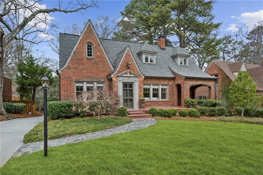 1686 Johnson Road, Atlanta, GA 30306 — most recent listing photo