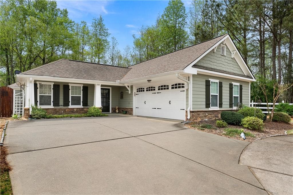 222 Patti Place, Canton, GA 30114 — most recent listing photo