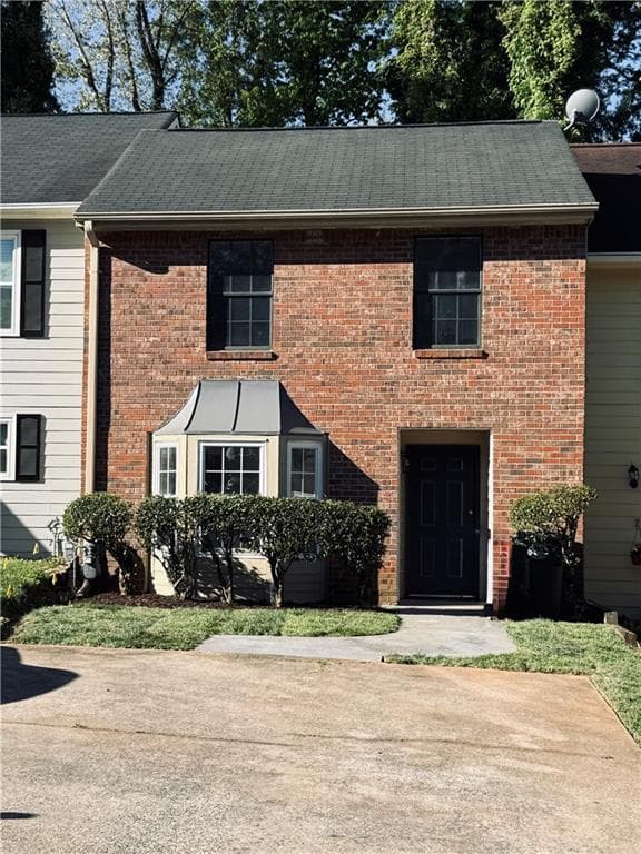 3 bedroom, 2 bathroom, 1,390 sq ft townhouse sold at 2021 Jebs Court, Kennesaw, GA 30144