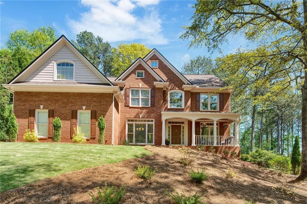 6 bedroom, 5 bathroom, 4,254 sq ft single family residence sold at 109 Grand Avenue, Suwanee, GA 30024