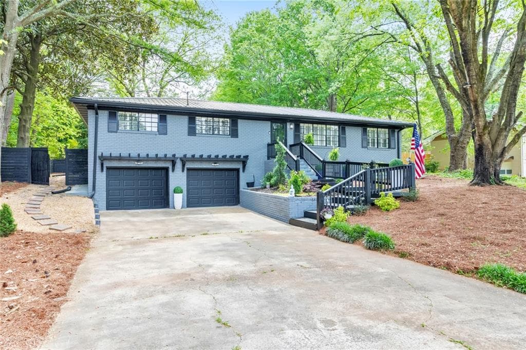 1810 Kinridge Road, Marietta, GA 30062 — most recent listing photo