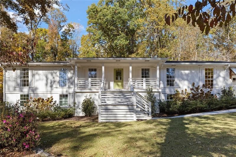 4 bedroom, 4 bathroom, 4,571 sq ft single family residence sold at 12005 Hamilton Road, Chattahoochee Hills, GA 30268