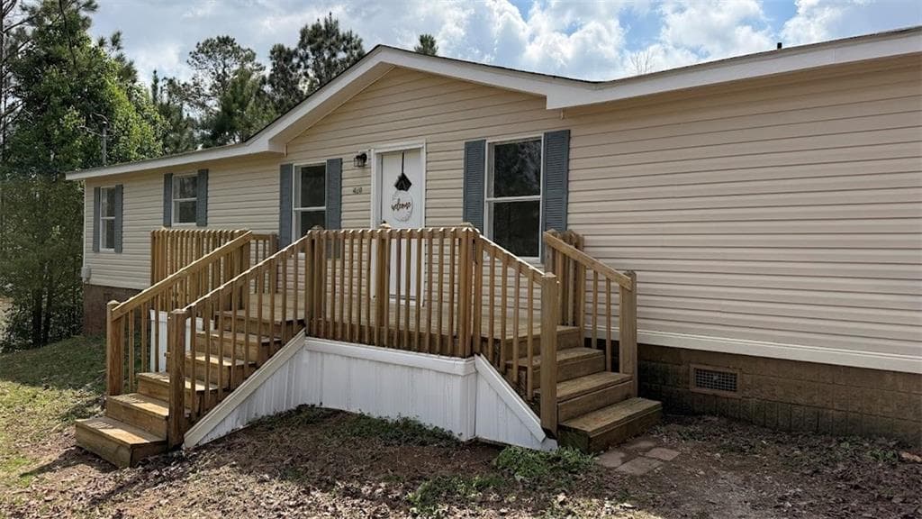 5 bedroom, 3 bathroom, 1,792 sq ft single family residence sold at 410 Crystal Drive, Carrollton, GA 30116