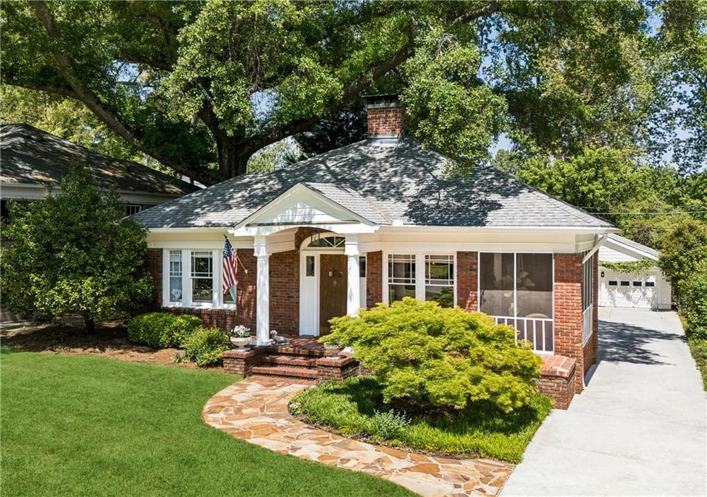 3 bedroom, 2 bathroom, 2,144 sq ft single family residence sold at 1342 Emory Road, Atlanta, GA 30306