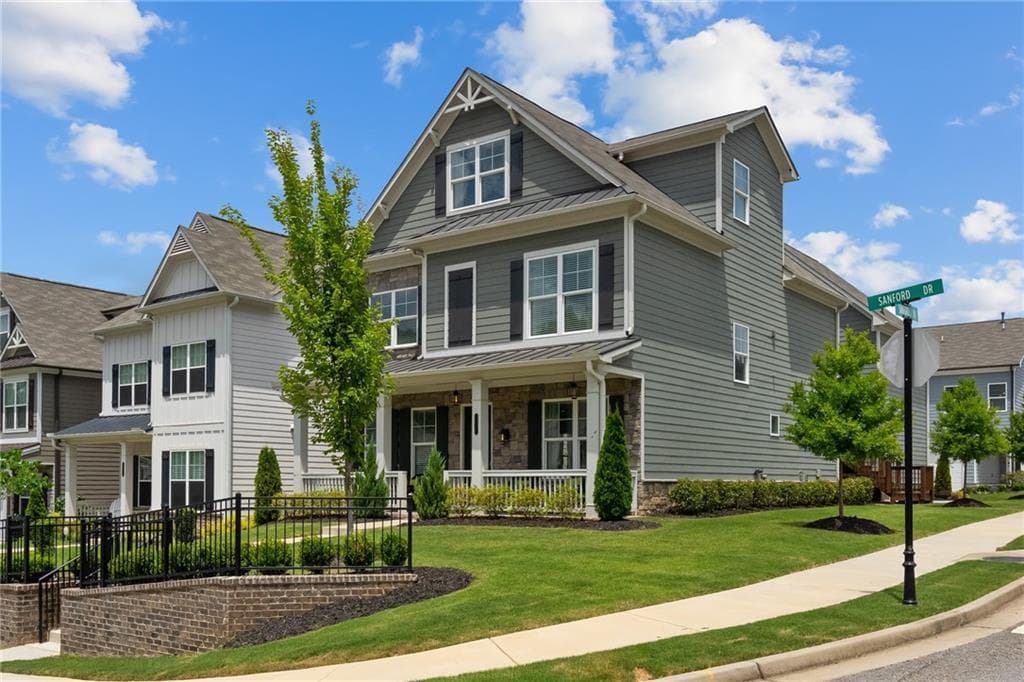 6 bedroom, 5 bathroom, 3,776 sq ft single family residence sold at 1817 Sanford Drive, Atlanta, GA 30318