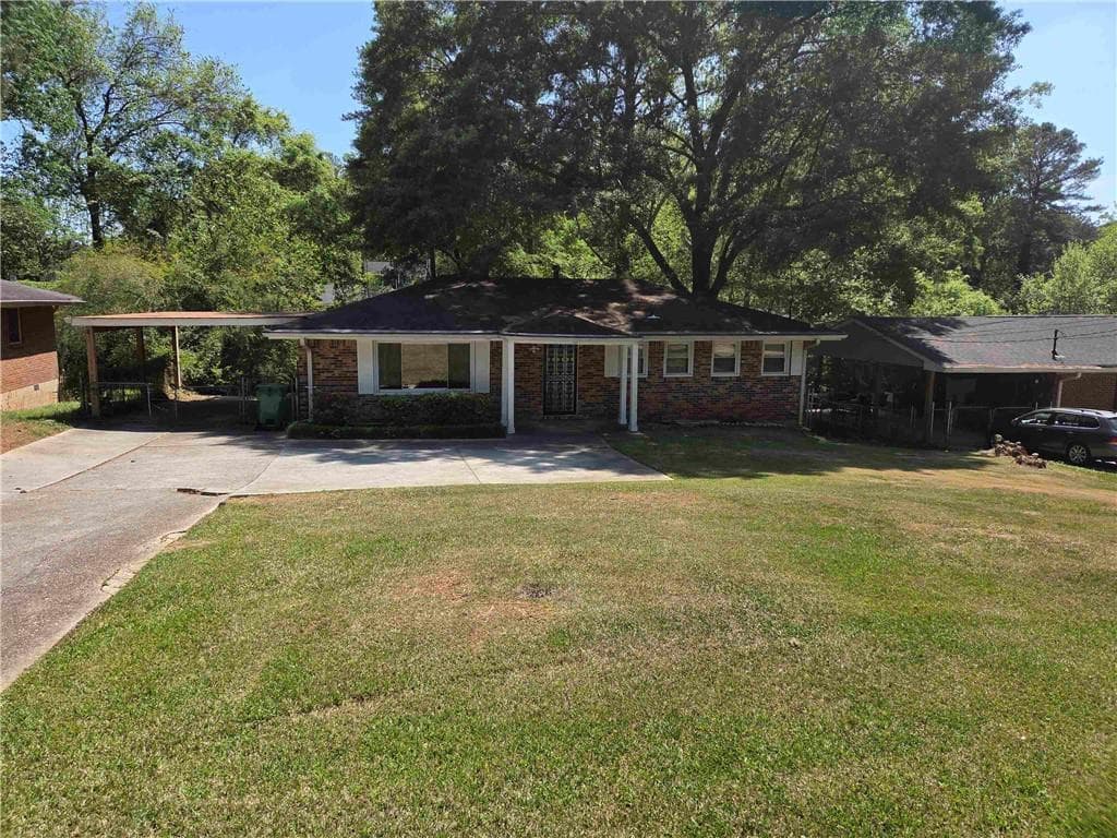 3 bedroom, 2 bathroom single family residence sold at 3129 Flat Shoals Rd, Decatur, GA 30034
