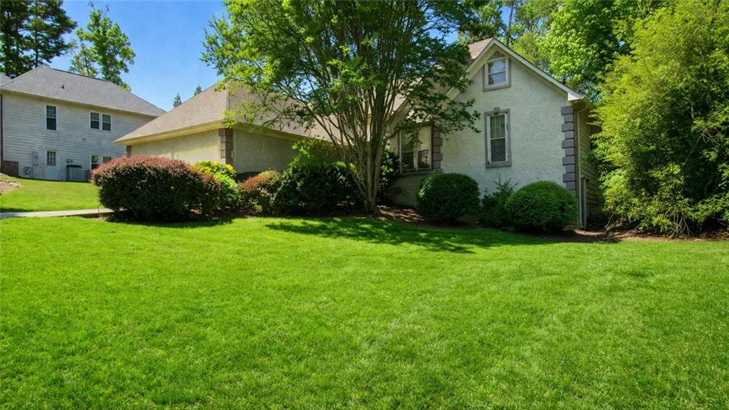 4 bedroom, 3 bathroom, 2,533 sq ft single family residence for sale at 4305 Deep Springs Court, Kennesaw, GA 30144