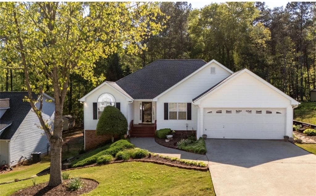 7272 Plum Creek Drive, Gainesville, GA 30507 — most recent listing photo