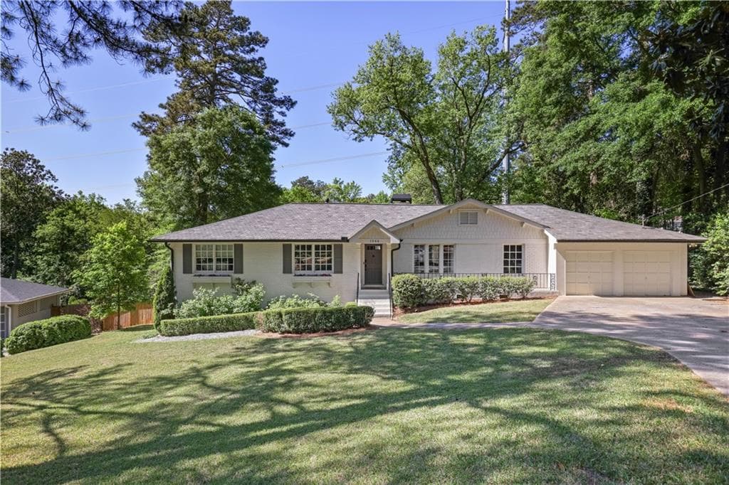 4 bedroom, 3 bathroom, 3,008 sq ft single family residence sold at 1566 Peachtree Battle Avenue, Atlanta, GA 30327