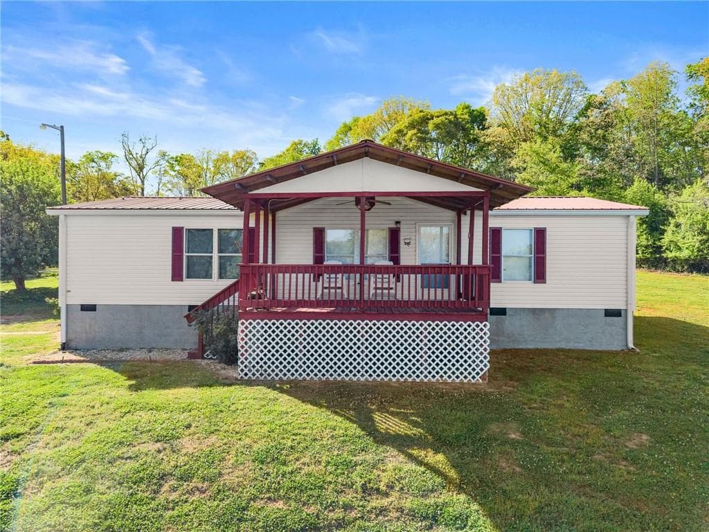 3 bedroom, 2 bathroom, 1,152 sq ft single family residence sold at 1096 Tesnatee Gap Valley Road, Cleveland, GA 30528