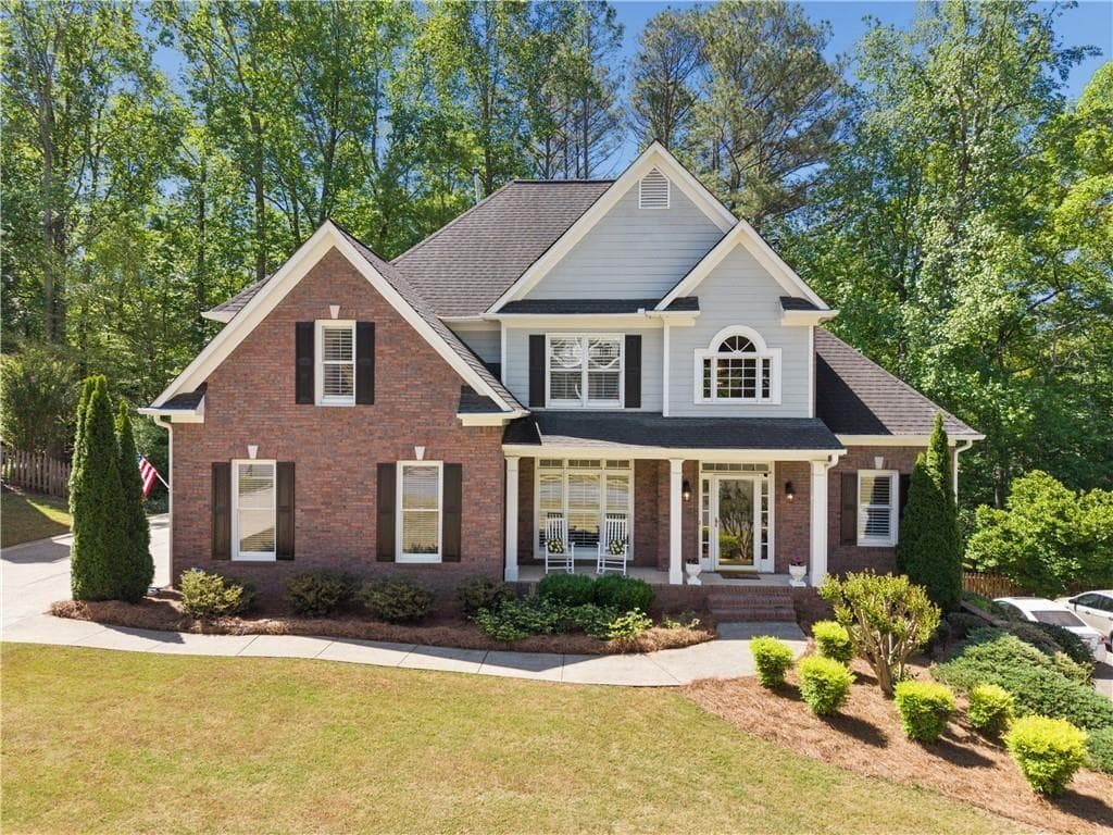 5 bedroom, 4 bathroom, 3,298 sq ft single family residence sold at 2075 Woodside Park Drive, Woodstock, GA 30188
