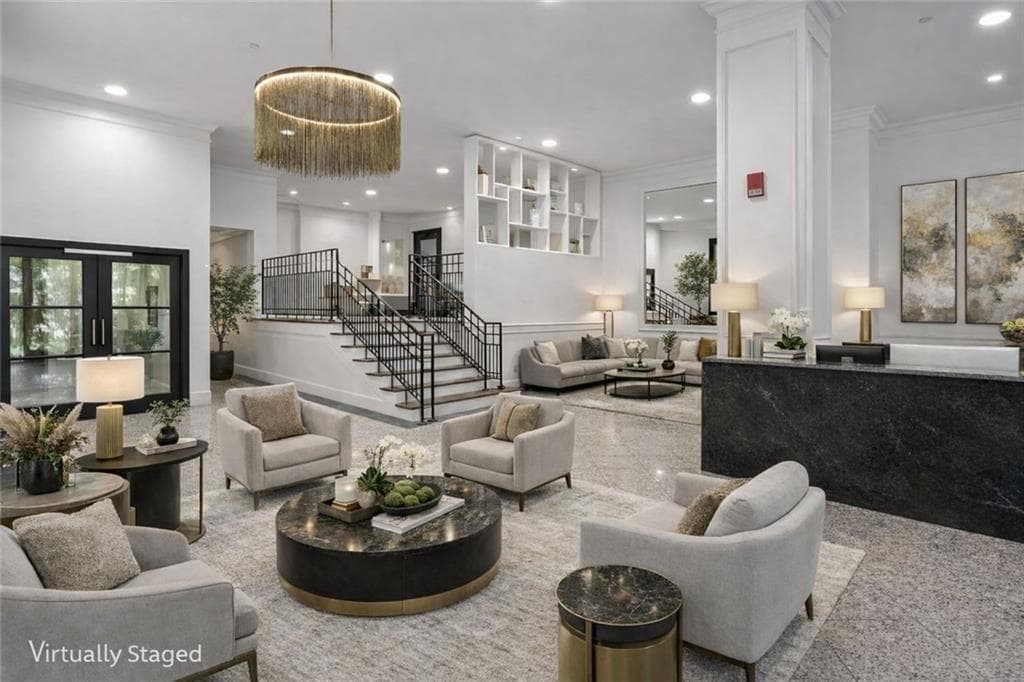 2 bedroom, 2 bathroom, 1,125 sq ft condominium sold at 275 13 Street Unit #1001, Atlanta, GA 30309