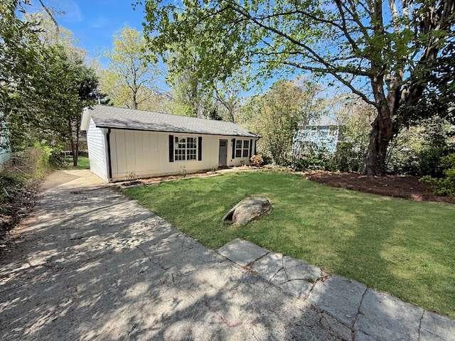 2 bedroom, 2 bathroom, 950 sq ft single family residence sold at 1417 Elizabeth Avenue, Atlanta, GA 30310