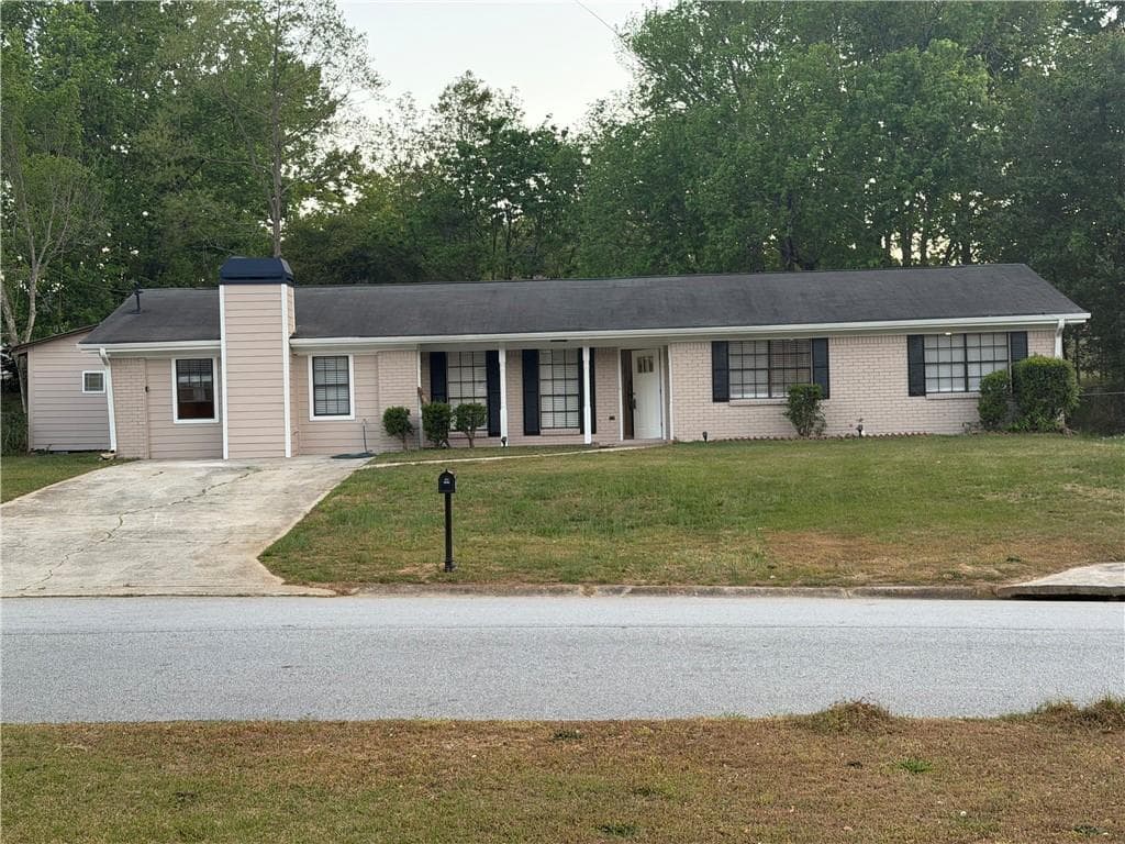 3 bedroom, 2 bathroom, 1,788 sq ft single family residence sold at 1627 Ridgeview Drive, Conyers, GA 30012