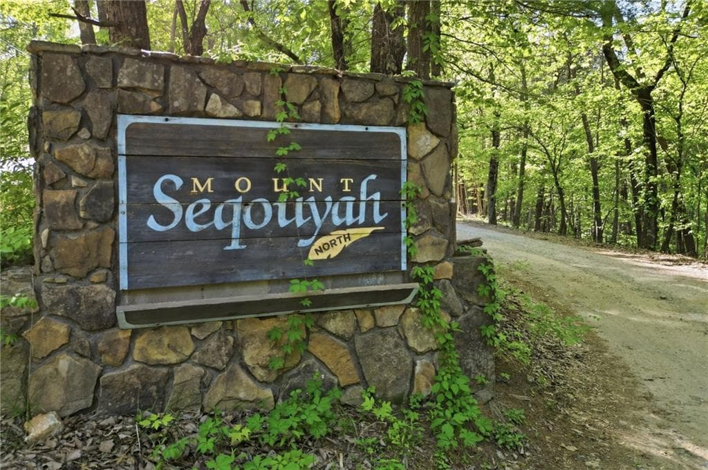 single family residence sold at 50 Mount Sequoyah Road, Jasper, GA 30143